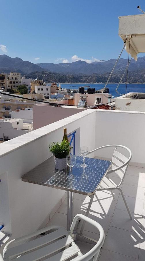 Lilis Apt In Center With Sea View Cárpatos Exterior foto